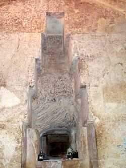 A Nagy Piramis Királynői Kamrájának fülkéje